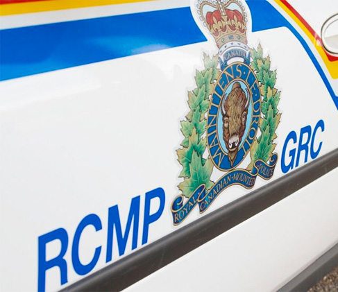 Police seek Yellowknife driver involved in hit-and-run