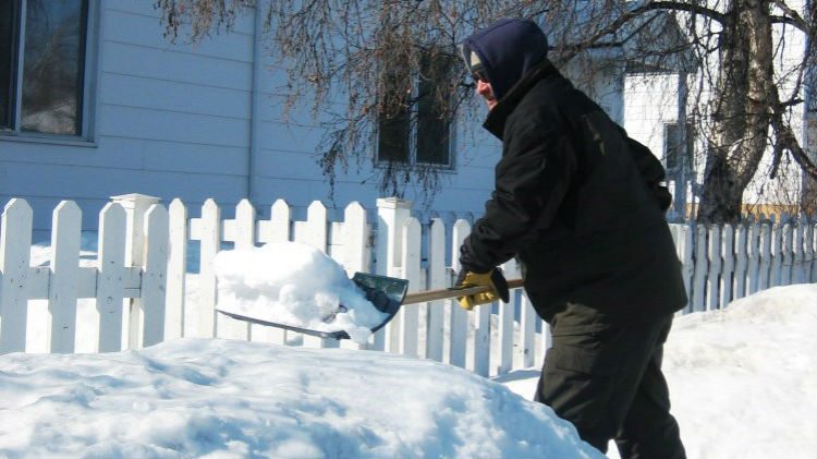 More ‘Angels’ needed for snow removal in Yellowknife